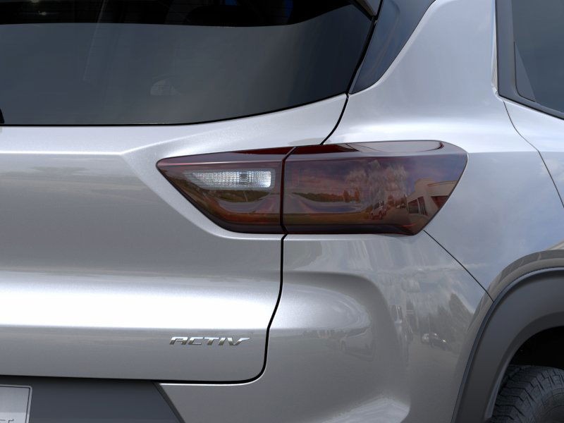 Chevrolet Trailblazer Vehicle Full-screen Gallery Image 11