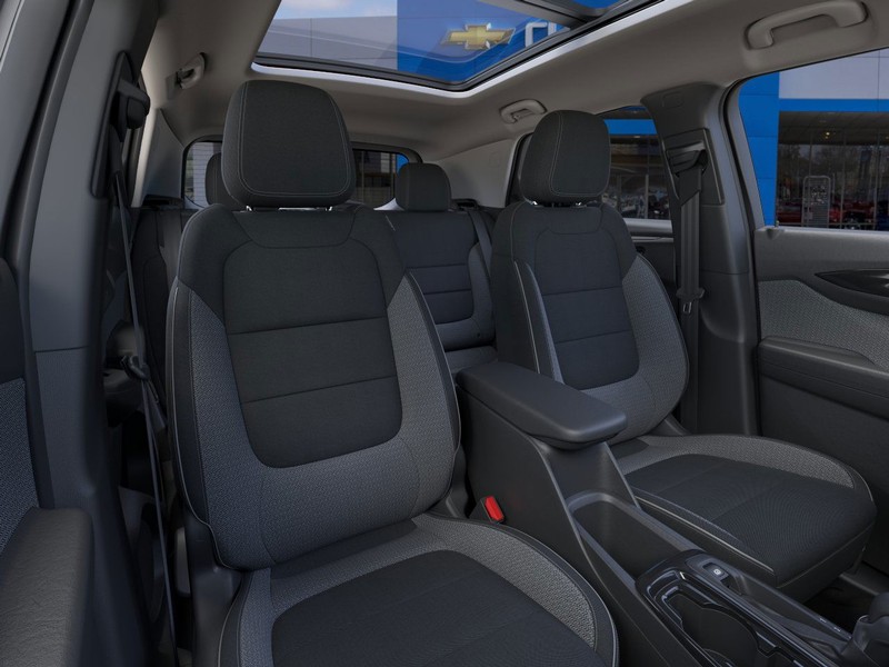 Chevrolet Trailblazer Vehicle Full-screen Gallery Image 16