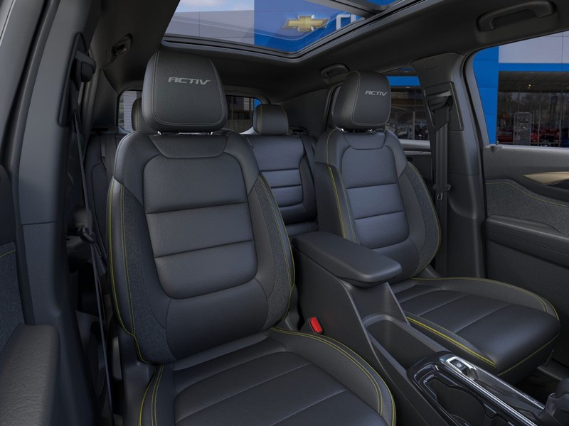 Chevrolet Trailblazer Vehicle Full-screen Gallery Image 16