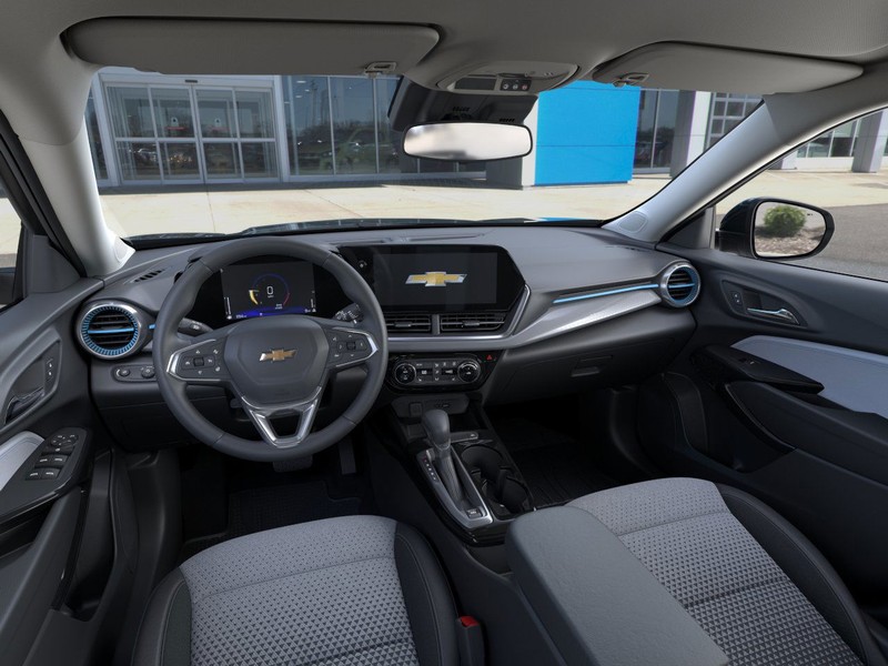 Chevrolet Trax Vehicle Full-screen Gallery Image 15