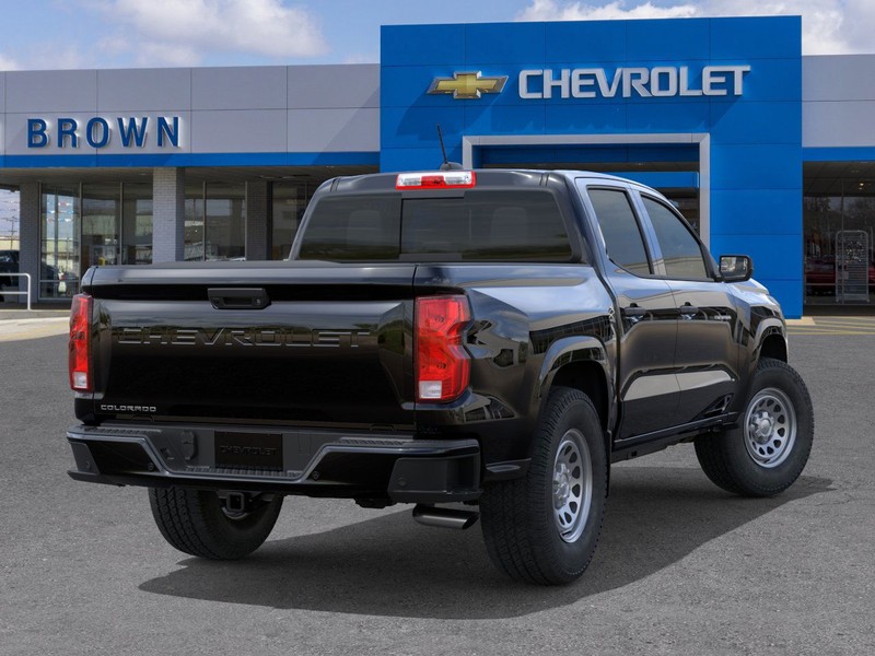 Chevrolet Colorado Vehicle Full-screen Gallery Image 4