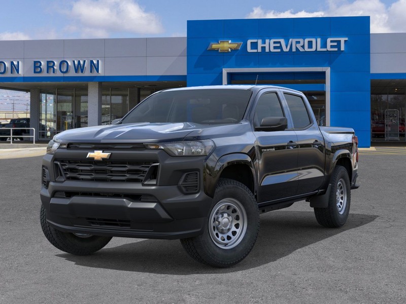 Chevrolet Colorado Vehicle Full-screen Gallery Image 6