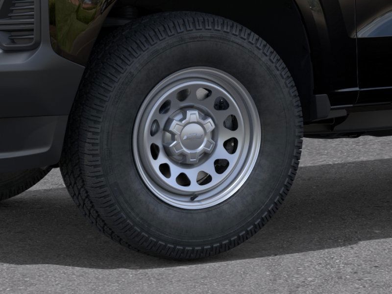 Chevrolet Colorado Vehicle Full-screen Gallery Image 9