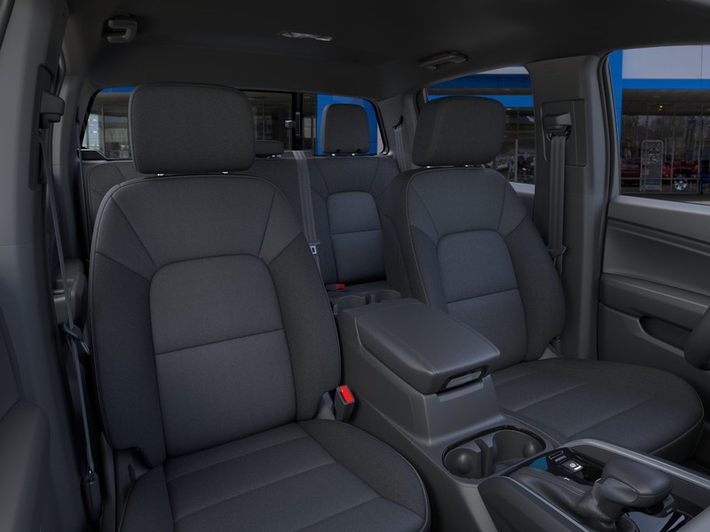 Chevrolet Colorado Vehicle Full-screen Gallery Image 16