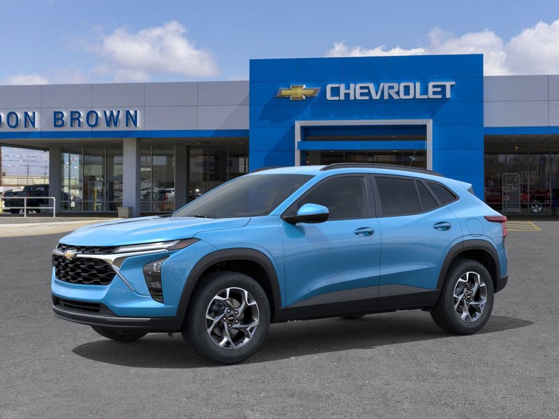 Chevrolet Trax Vehicle Full-screen Gallery Image 2