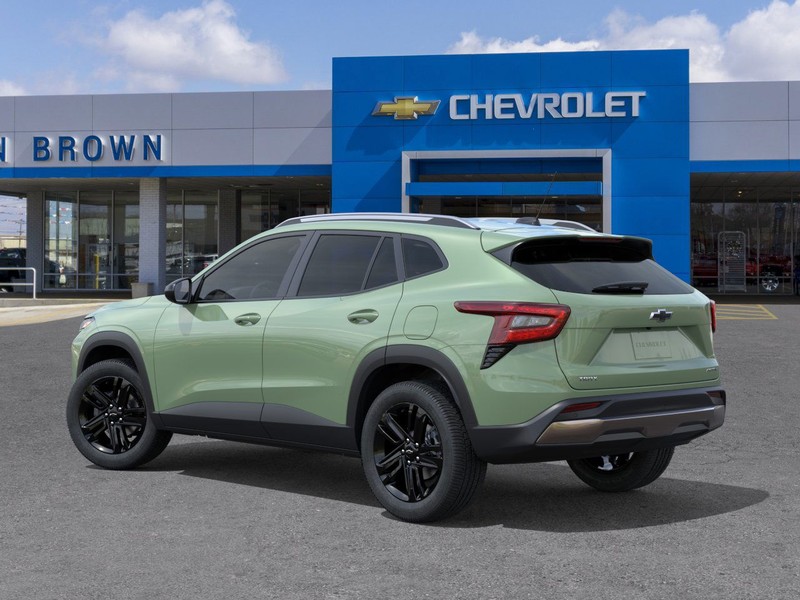 Chevrolet Trax Vehicle Full-screen Gallery Image 3