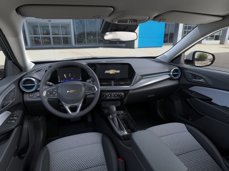Chevrolet Trax Vehicle Full-screen Gallery Image 15