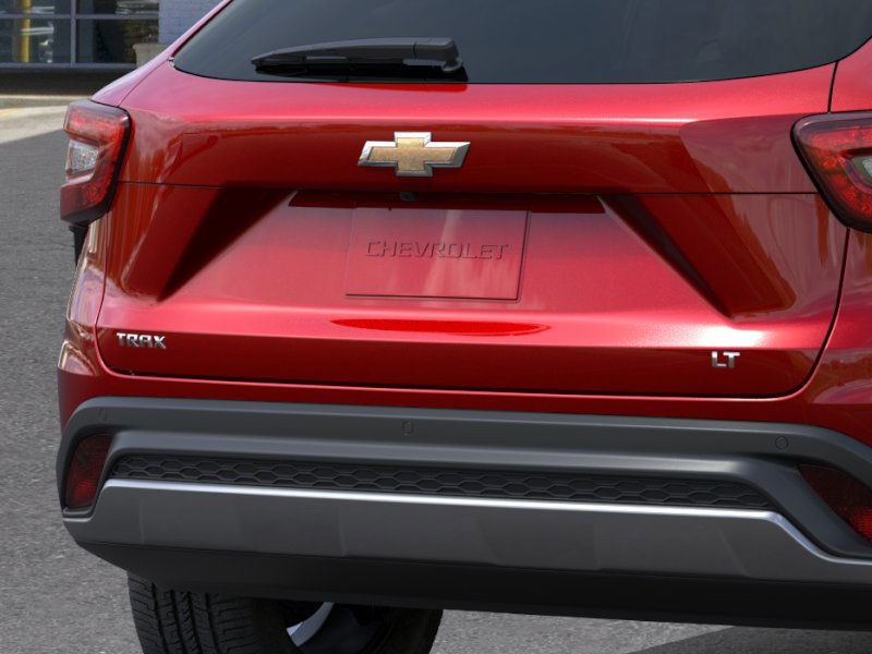 Chevrolet Trax Vehicle Full-screen Gallery Image 14