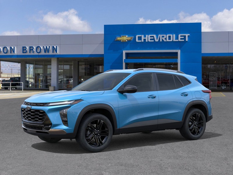 Chevrolet Trax Vehicle Full-screen Gallery Image 2