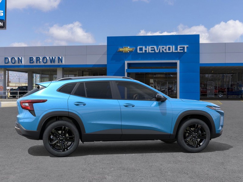 Chevrolet Trax Vehicle Full-screen Gallery Image 5