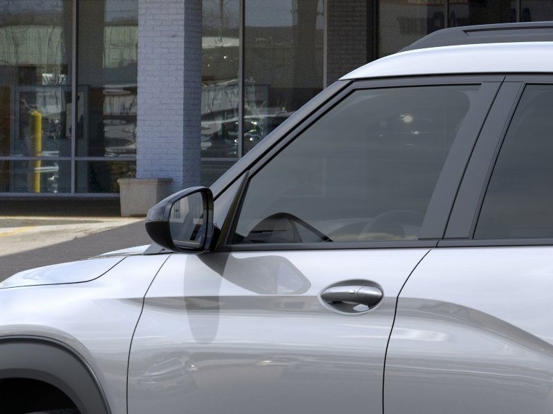 Chevrolet Trailblazer Vehicle Full-screen Gallery Image 12