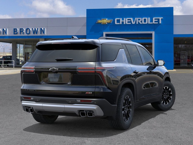 Chevrolet Traverse Vehicle Full-screen Gallery Image 4