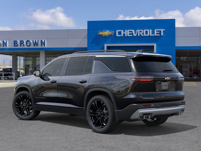 Chevrolet Traverse Vehicle Full-screen Gallery Image 3