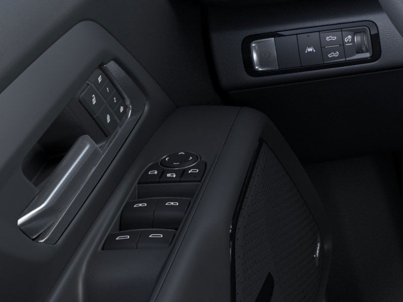 Chevrolet Silverado EV Vehicle Full-screen Gallery Image 22