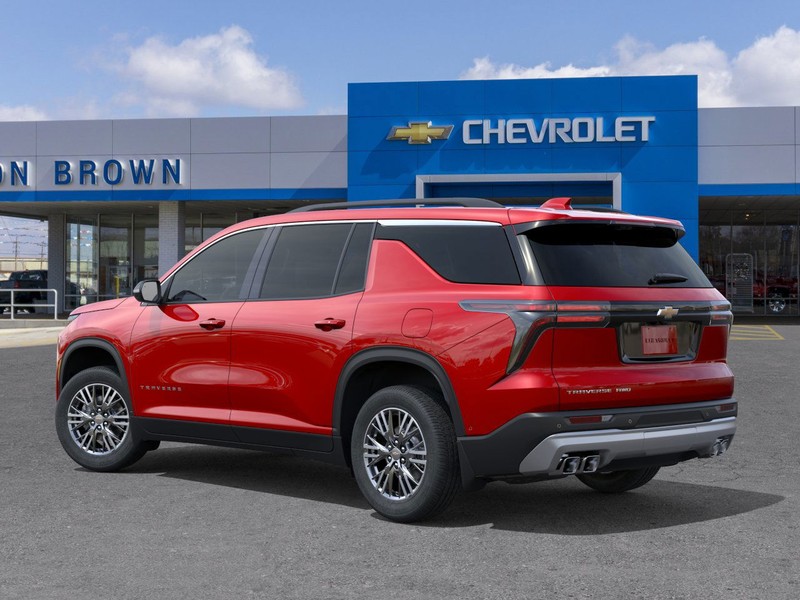 Chevrolet Traverse Vehicle Full-screen Gallery Image 3