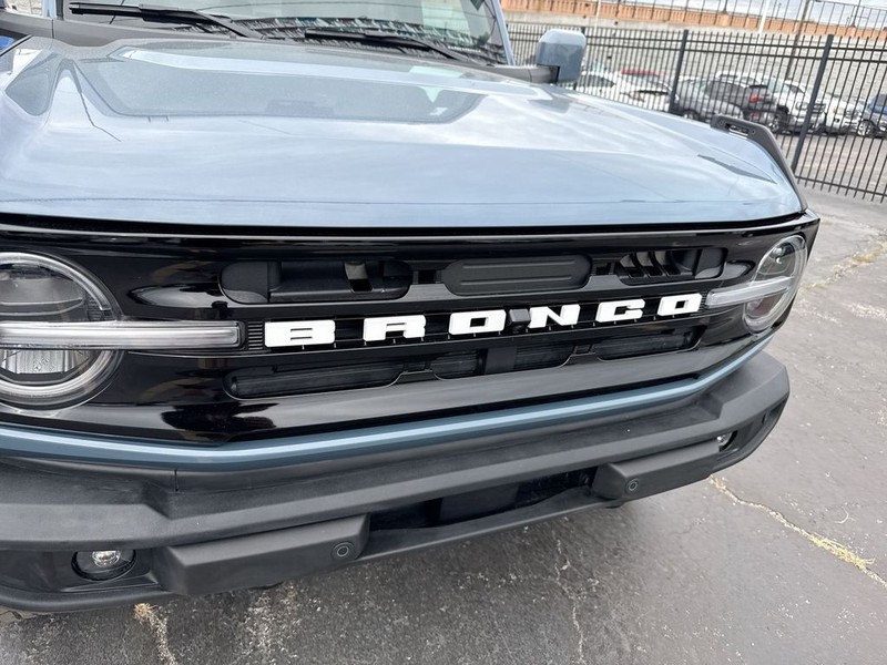 Ford Bronco Vehicle Full-screen Gallery Image 37