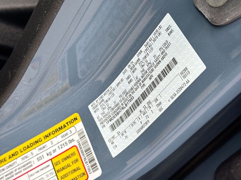 Ford Bronco Vehicle Full-screen Gallery Image 40