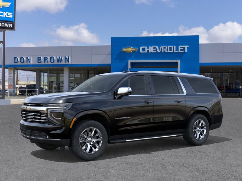 Chevrolet Suburban Vehicle Full-screen Gallery Image 2