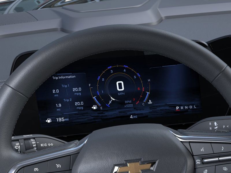 Chevrolet Suburban Vehicle Full-screen Gallery Image 18