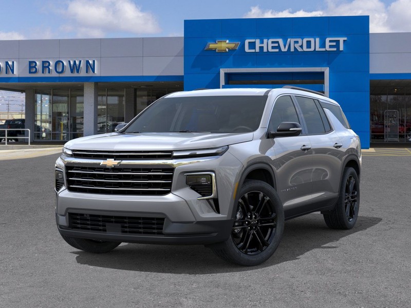 Chevrolet Traverse Vehicle Full-screen Gallery Image 6