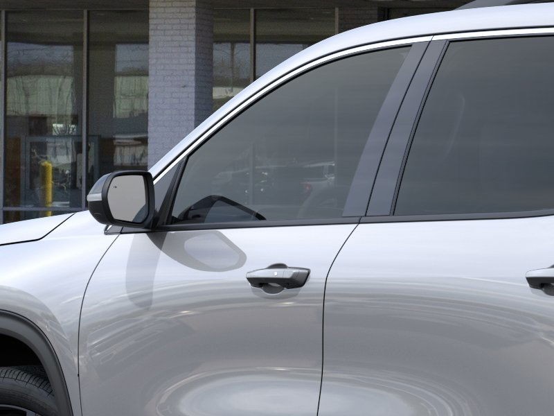 Chevrolet Traverse Vehicle Full-screen Gallery Image 12