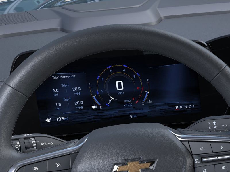 Chevrolet Suburban Vehicle Full-screen Gallery Image 18