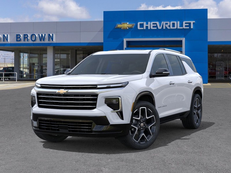 Chevrolet Traverse Vehicle Full-screen Gallery Image 6