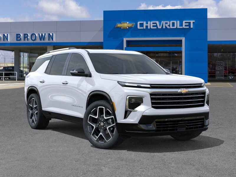 Chevrolet Traverse Vehicle Full-screen Gallery Image 7