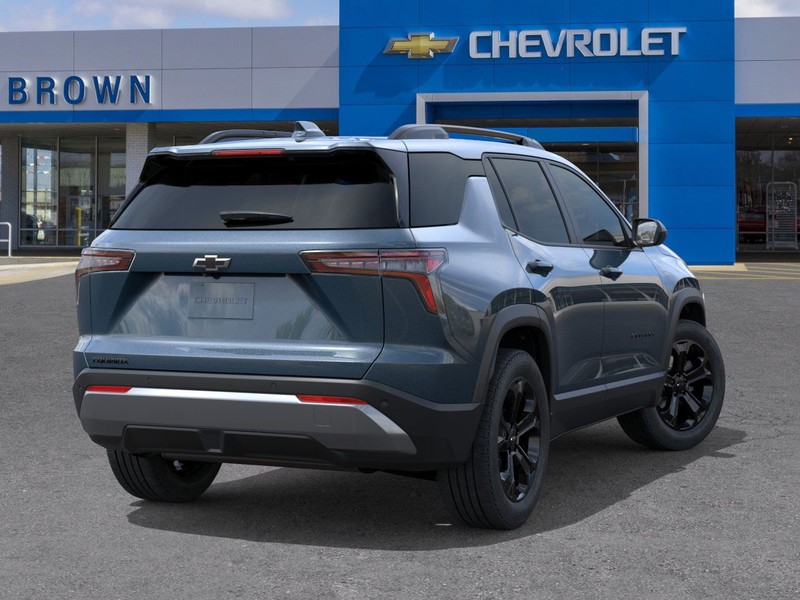 Chevrolet Equinox Vehicle Full-screen Gallery Image 4