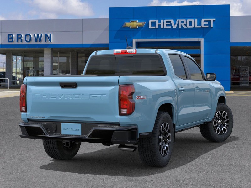 Chevrolet Colorado Vehicle Full-screen Gallery Image 4