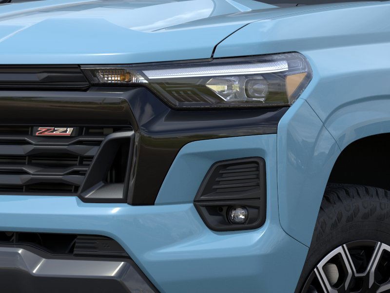 Chevrolet Colorado Vehicle Full-screen Gallery Image 10