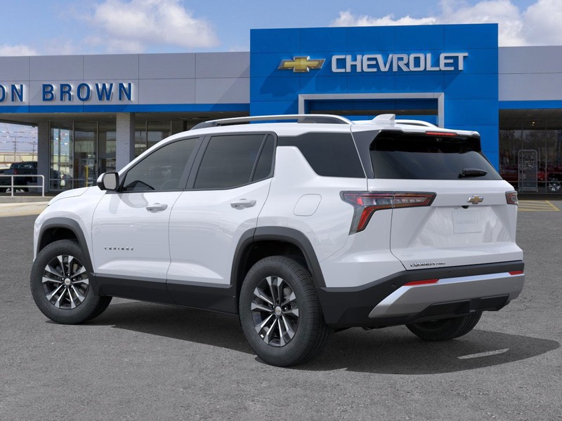 Chevrolet Equinox Vehicle Full-screen Gallery Image 3