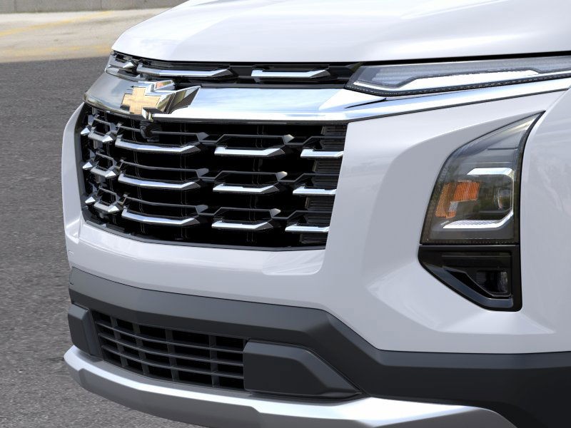 Chevrolet Equinox Vehicle Full-screen Gallery Image 13