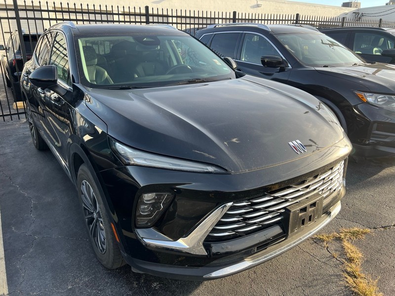 Buick Envision Vehicle Full-screen Gallery Image 3