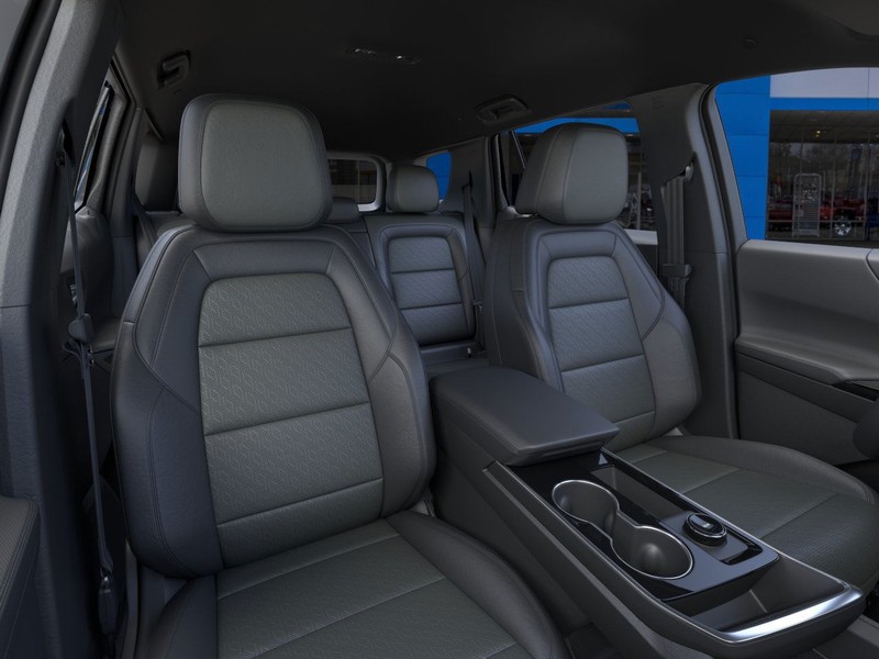 Chevrolet Equinox Vehicle Full-screen Gallery Image 16