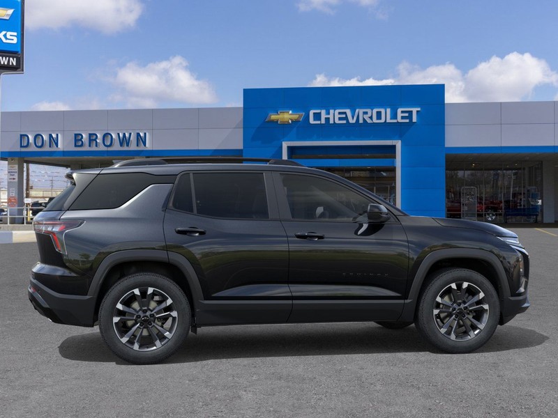 Chevrolet Equinox Vehicle Full-screen Gallery Image 5