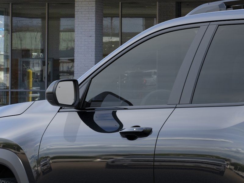 Chevrolet Equinox Vehicle Full-screen Gallery Image 12