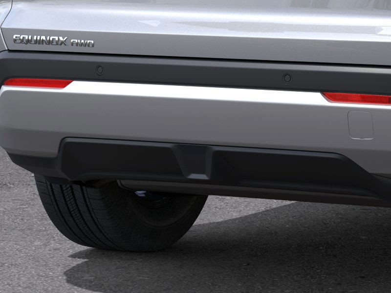 Chevrolet Equinox Vehicle Full-screen Gallery Image 14