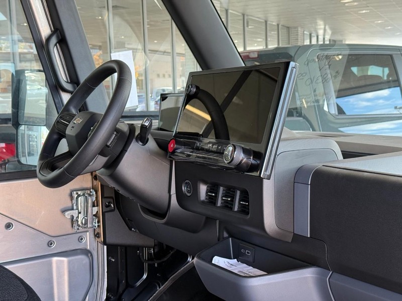 Chevrolet BrightDrop 400 Vehicle Full-screen Gallery Image 5