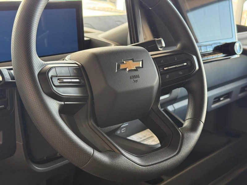 Chevrolet BrightDrop 400 Vehicle Full-screen Gallery Image 13