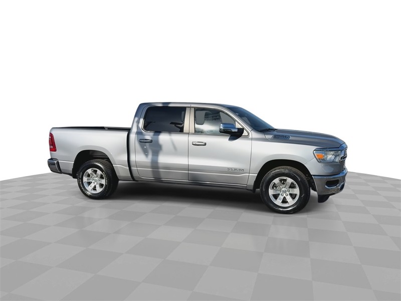 Ram 1500 Vehicle Full-screen Gallery Image 3