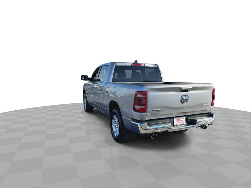 Ram 1500 Vehicle Full-screen Gallery Image 10