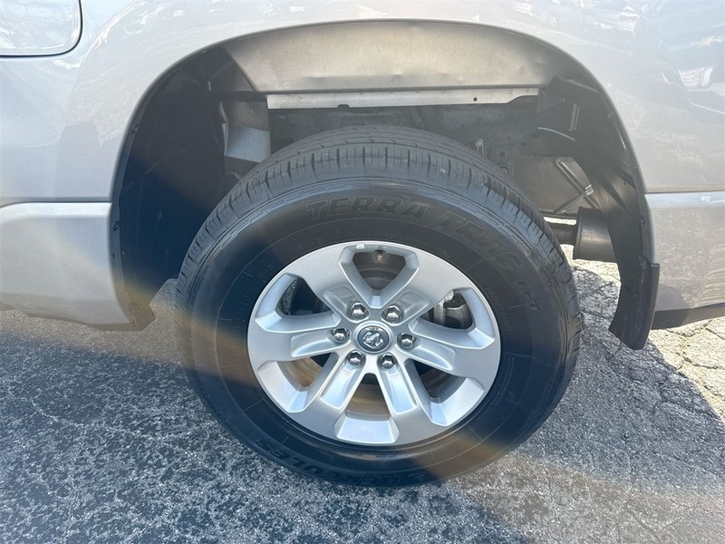 Ram 1500 Vehicle Full-screen Gallery Image 35