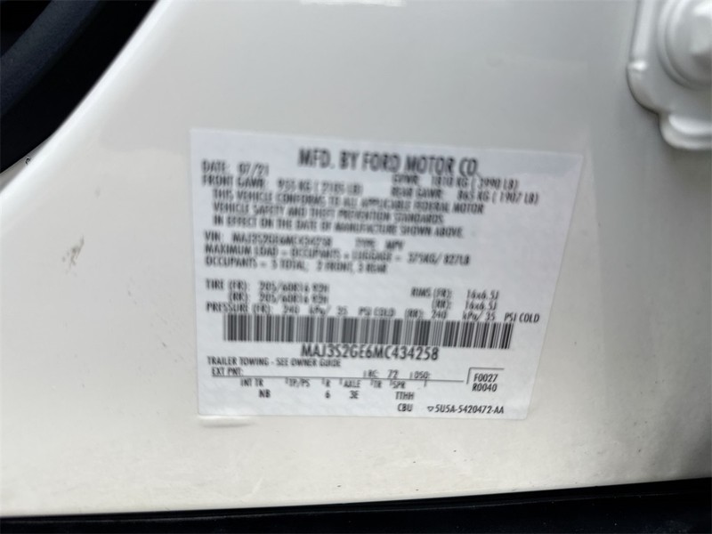 Ford EcoSport Vehicle Full-screen Gallery Image 37