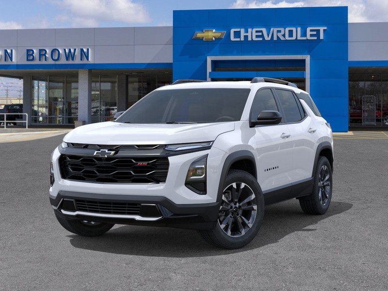 Chevrolet Equinox Vehicle Full-screen Gallery Image 6