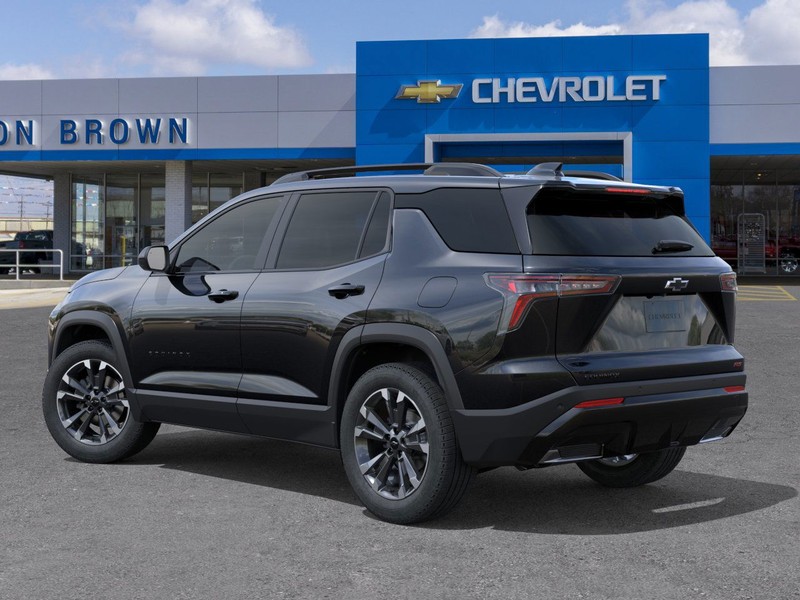 Chevrolet Equinox Vehicle Full-screen Gallery Image 3