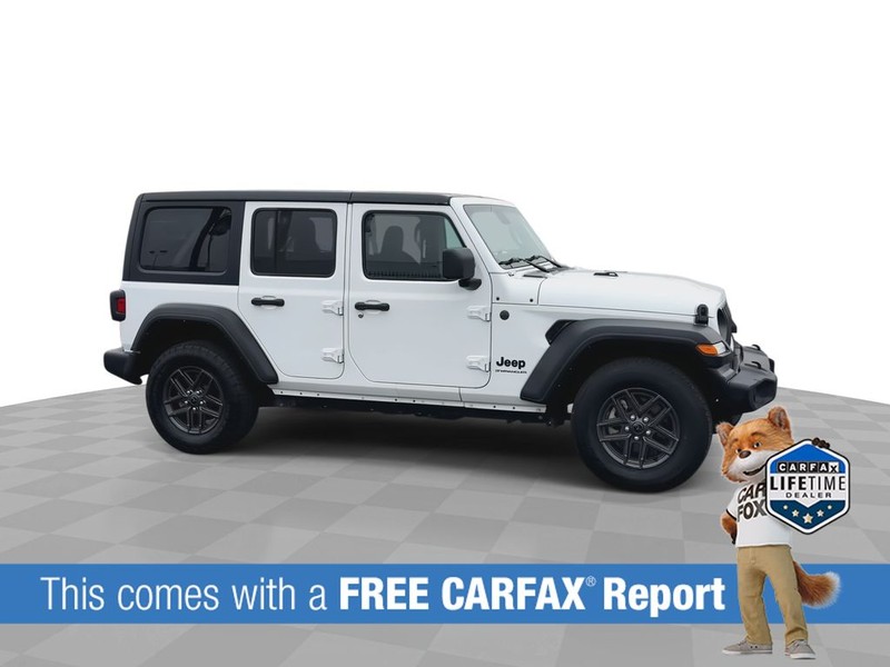 Jeep Wrangler Vehicle Full-screen Gallery Image 3