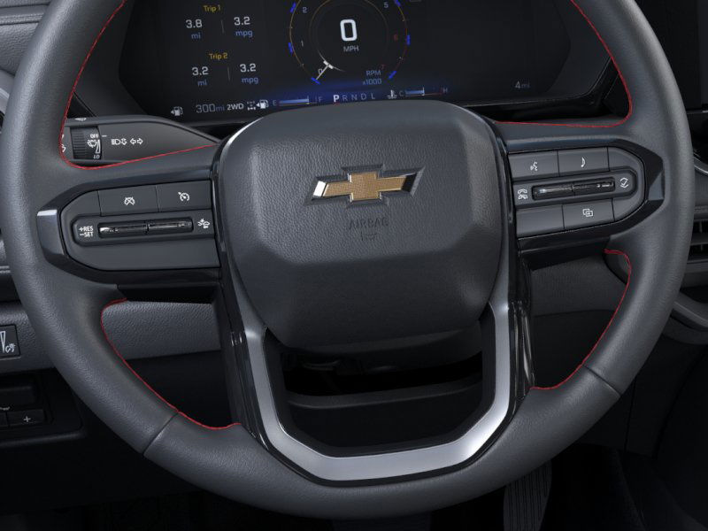 Chevrolet Colorado Vehicle Full-screen Gallery Image 19