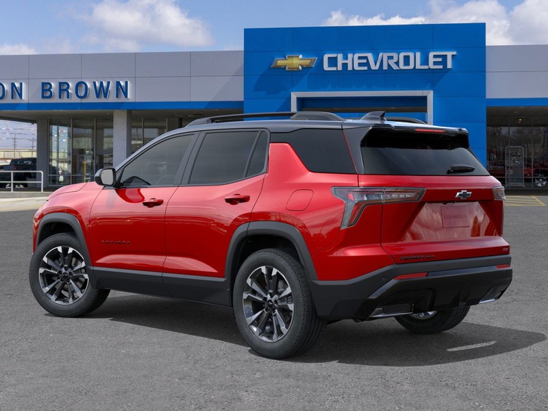 Chevrolet Equinox Vehicle Full-screen Gallery Image 3