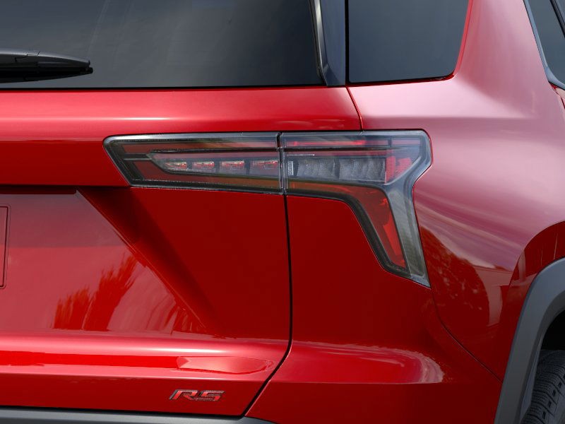 Chevrolet Equinox Vehicle Full-screen Gallery Image 11